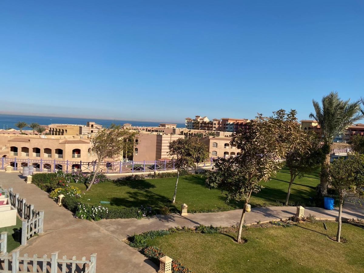 Special Chalets In Porto South Beach Families Ain Sukhna Exterior photo