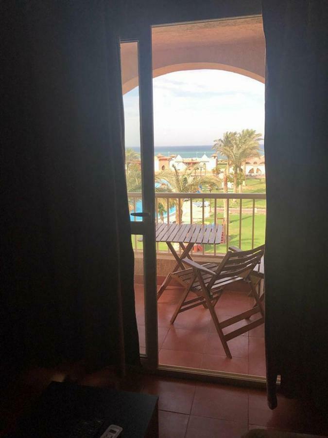 Special Chalets In Porto South Beach Families Ain Sukhna Exterior photo