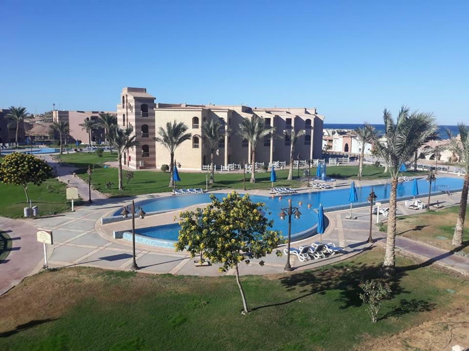 Special Chalets In Porto South Beach Families Ain Sukhna Exterior photo