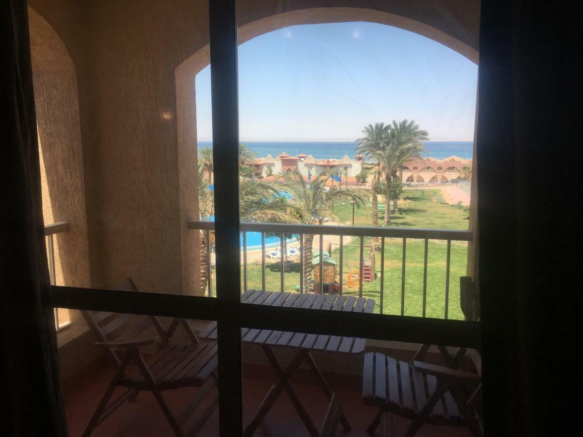 Special Chalets In Porto South Beach Families Ain Sukhna Exterior photo