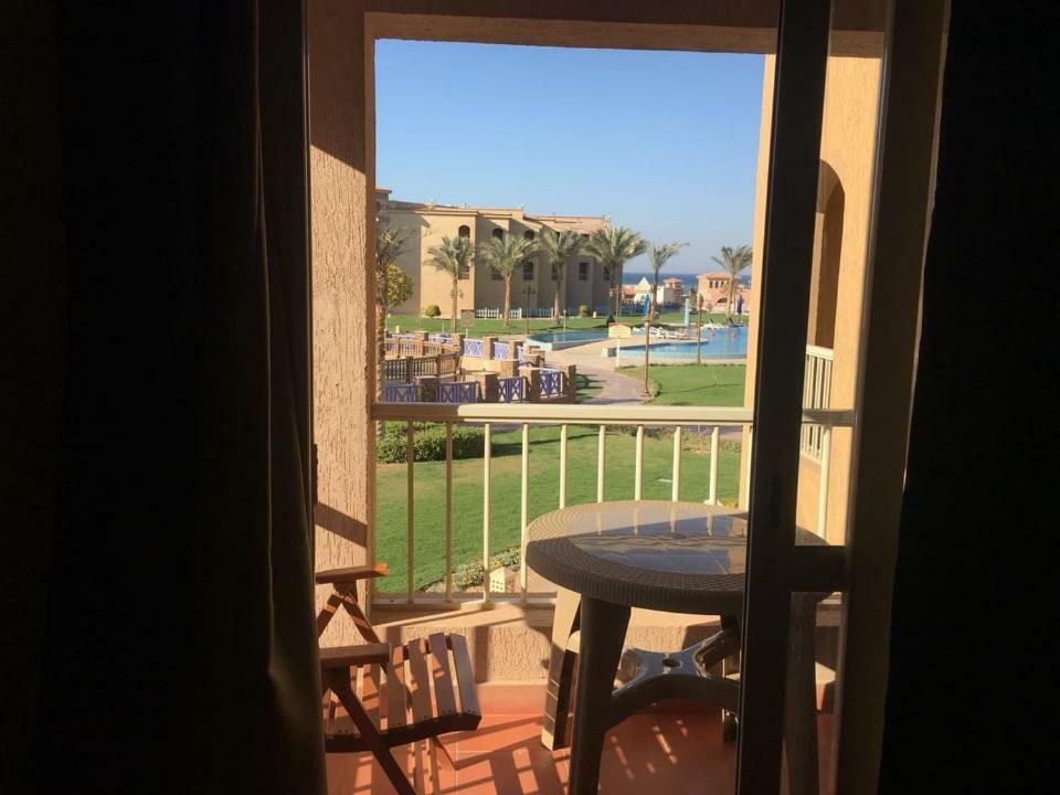 Special Chalets In Porto South Beach Families Ain Sukhna Exterior photo
